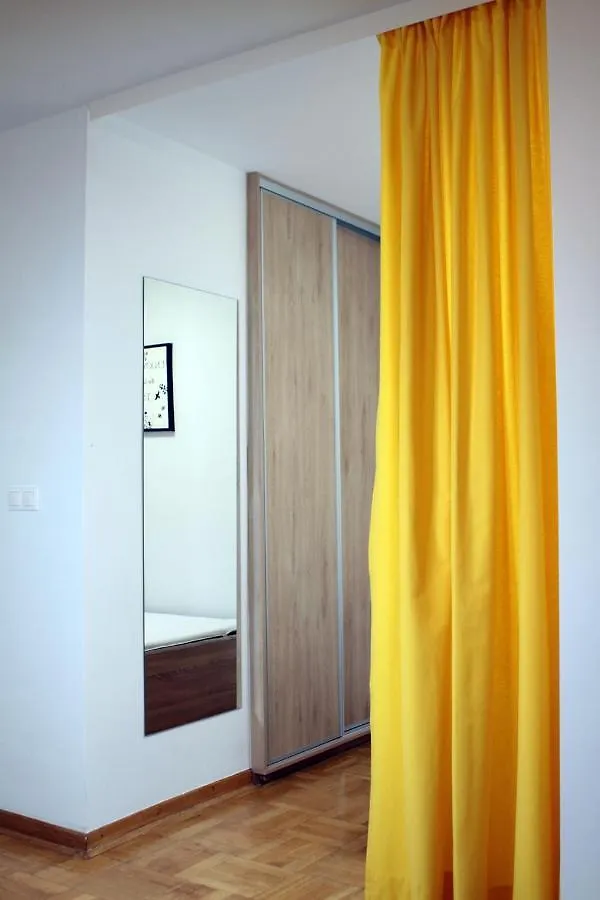 Like Home Flat G Warsaw Apartment